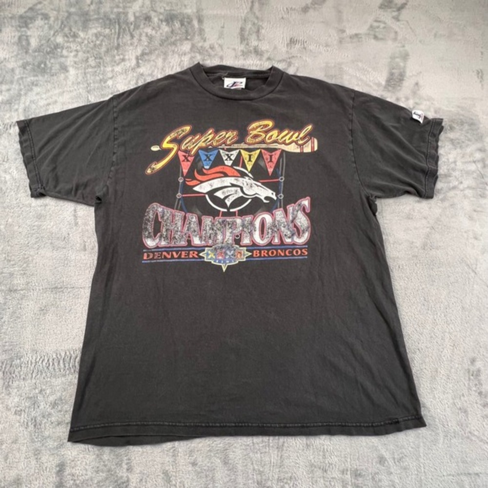 Vintage Denver Broncos Super Bowl Champions T Shirt Logo Athletic L